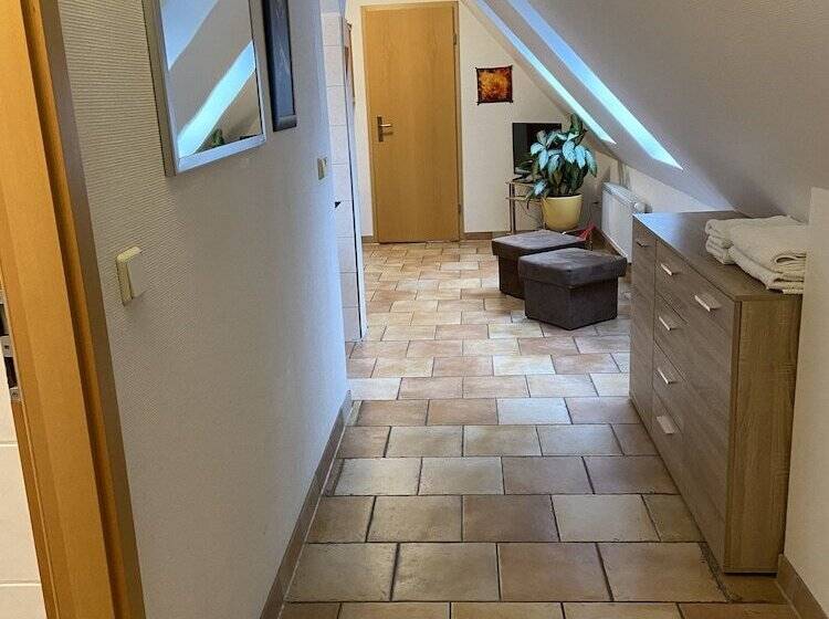 Huoneisto 1 Makuuhuone, Appartements Rehn