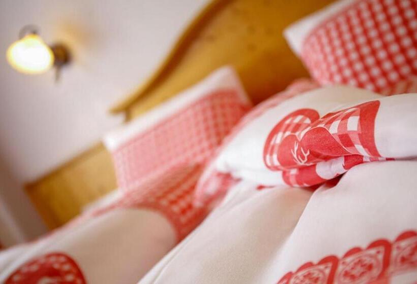 חדר סטנדרט עם מרפסת, Edelweiss