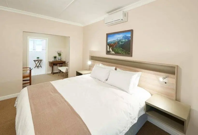 デラックススイート, Outeniqua Inn