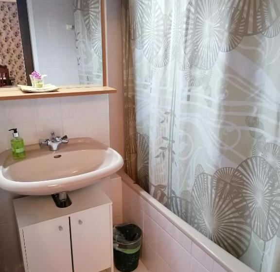 Номер Стандарт, Vanda