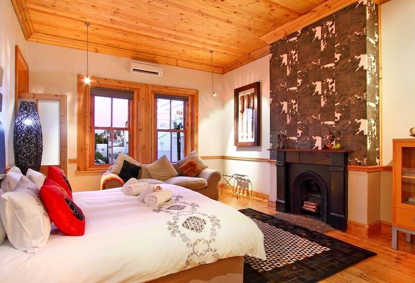 חדר דלוקס, Wilton Manor Solar Energy