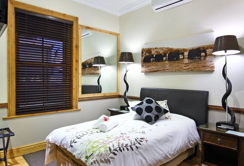 חדר סטנדרט יחיד, Wilton Manor Solar Energy