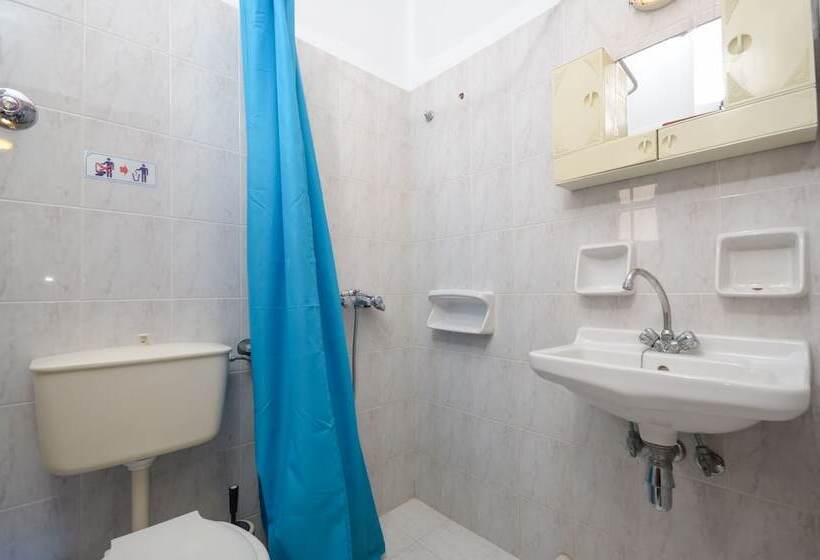 Апартаменты 1 Спальня, Depis Apartments 2