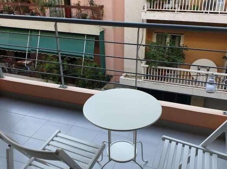 דירת חדר, Elvita Apartments