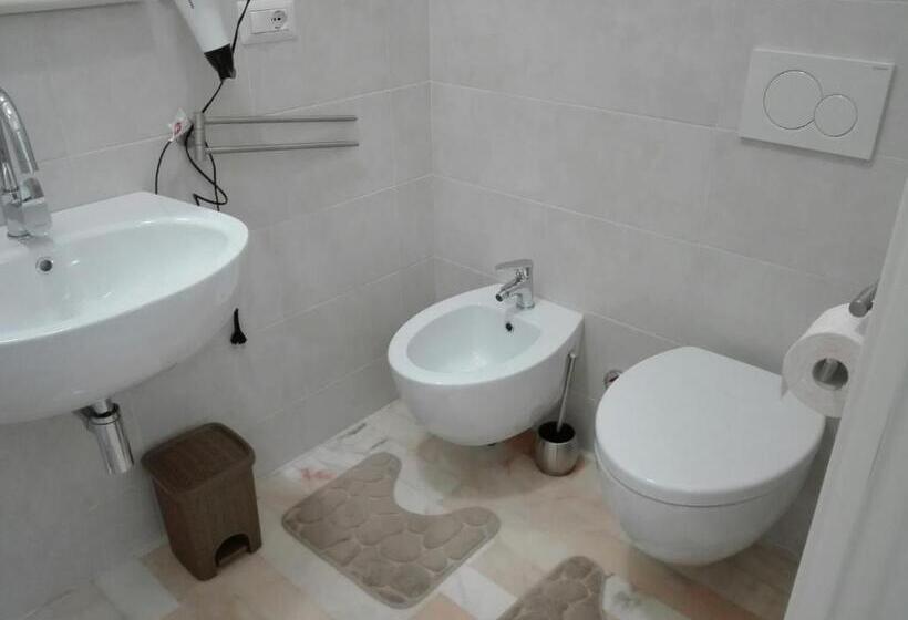 スタンダードルーム, La Casa Di Diana