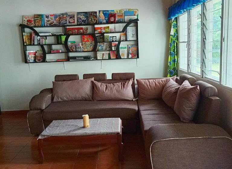 اتاق استاندارد, Colibri Taverne & Guest House