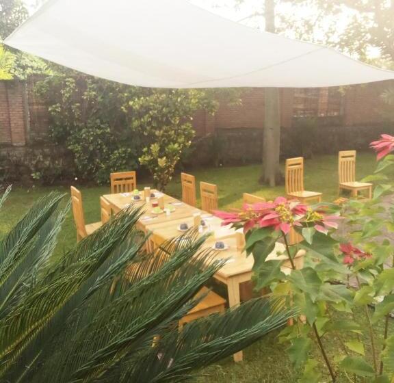 اتاق استاندارد, Colibri Taverne & Guest House