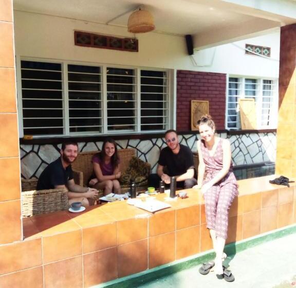 اتاق استاندارد, Colibri Taverne & Guest House