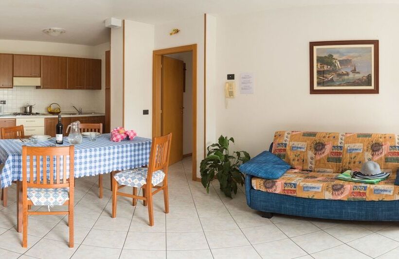 Apartamento 2 Dormitórios, Residence Betulla Molveno