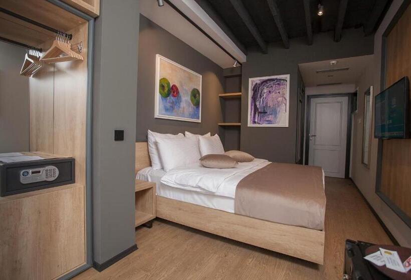 اتاق استاندارد با چشمانداز رودخانه, Solun S Riverside Rooms