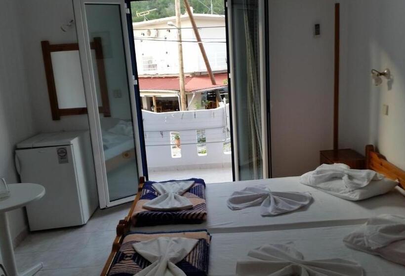 스탠다드 전망 룸, Tarra