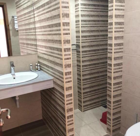 带海景的标准工作室, Anthoulis Studios