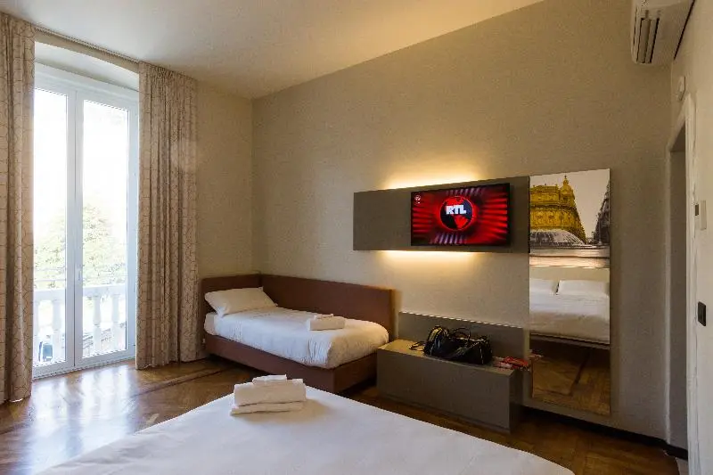 اتاق استاندارد سه نفره, B&b Hotel Genova Principe