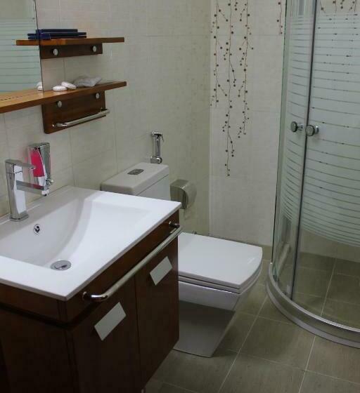 اتاق استاندارد, Kanaan Group