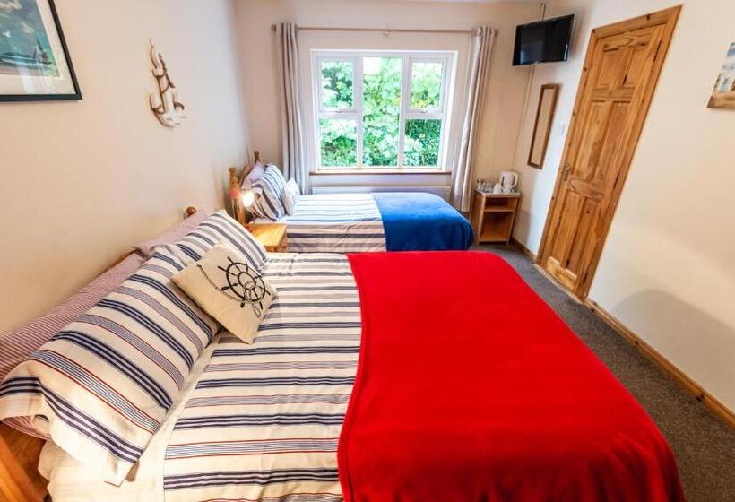 غرفة قياسية ثلاثية, Seawinds Bed And Breakfast