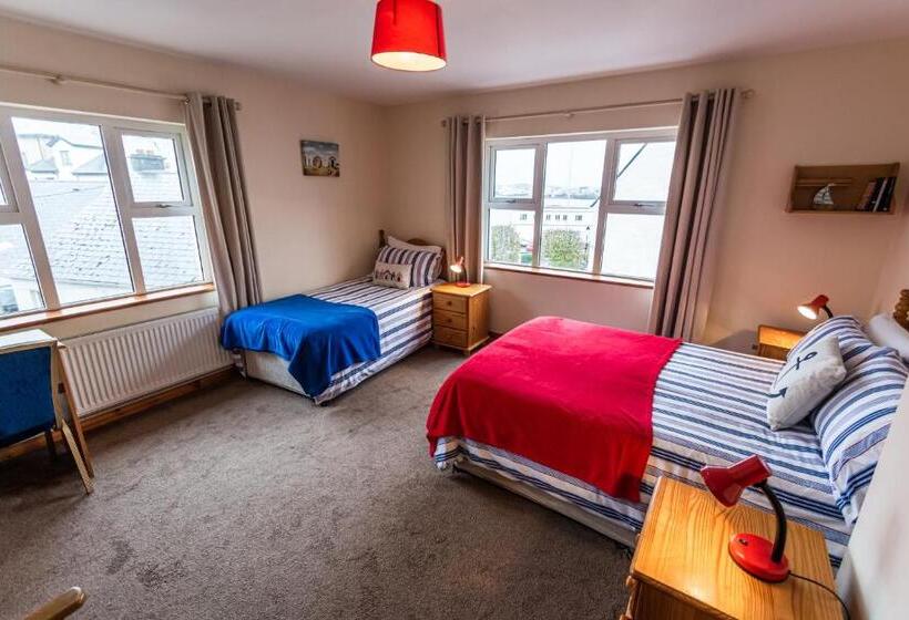 غرفة قياسية ثلاثية, Seawinds Bed And Breakfast