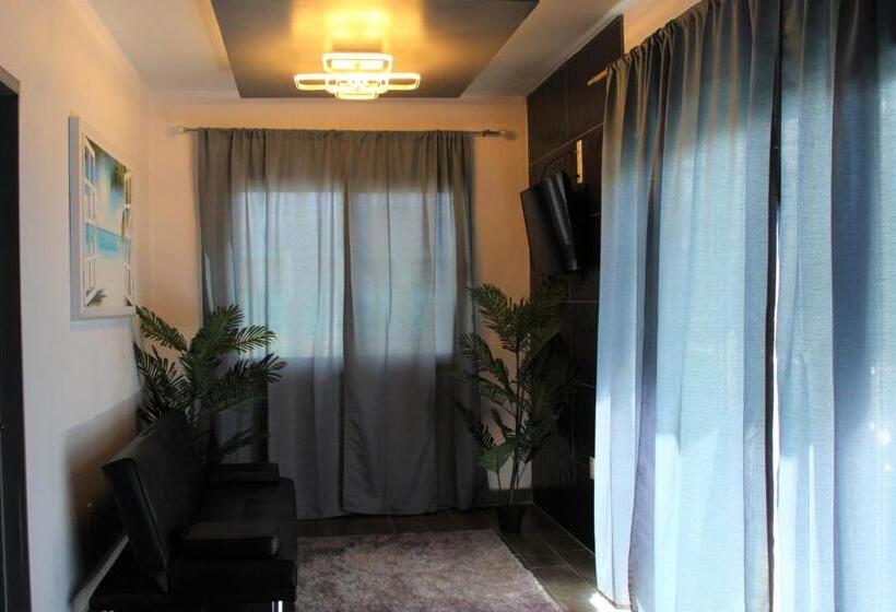 풀장 전망 스위트, Barefoot Caye Caulker