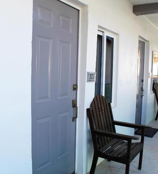 스탠다드 룸 풀장 전망, Barefoot Caye Caulker