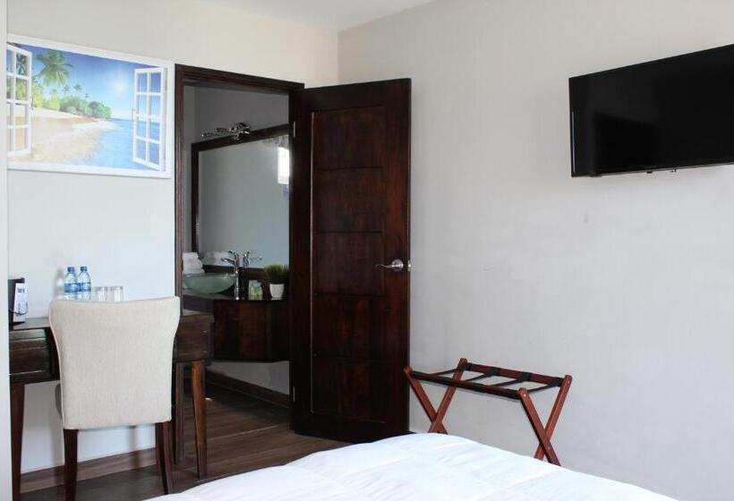 스탠다드 룸 풀장 전망, Barefoot Caye Caulker