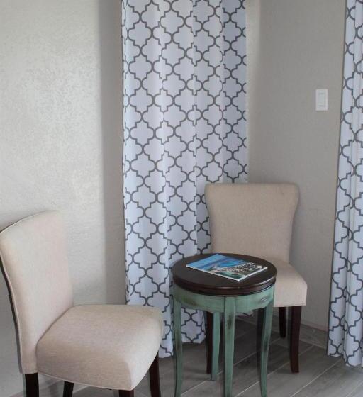 디럭스 룸 바다 전망, Barefoot Caye Caulker