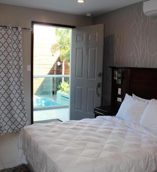 스탠다드 룸 풀장 전망, Barefoot Caye Caulker