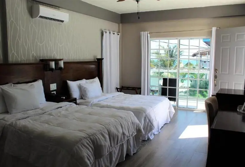 اتاق لوکس با چشم‌انداز دریا, Barefoot Caye Caulker
