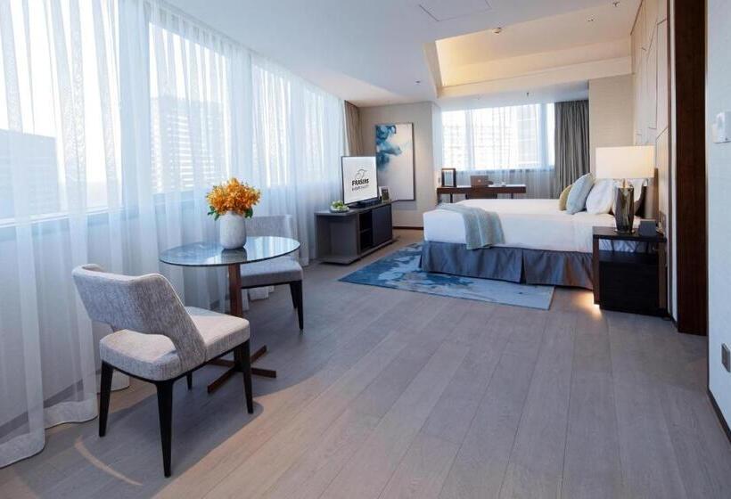 Студия Стандарт Вид на Море, Fraser Suites Dalian
