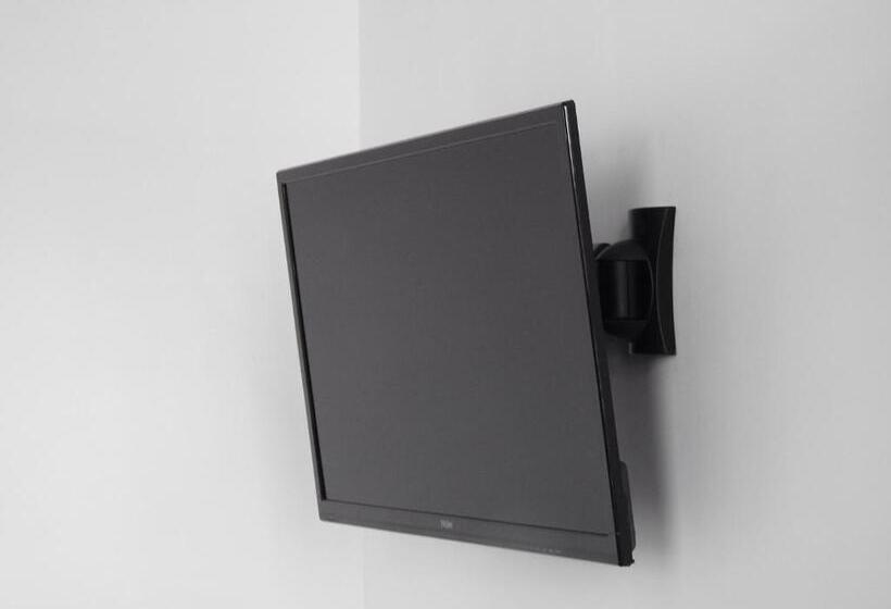 Номер Стандарт, Les Voisins De Mr Sax