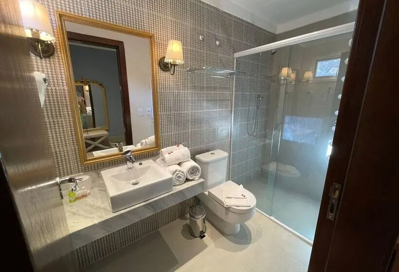 ３ベッドルームのデラックスアパートメント, Pousada Casa Da Quineira