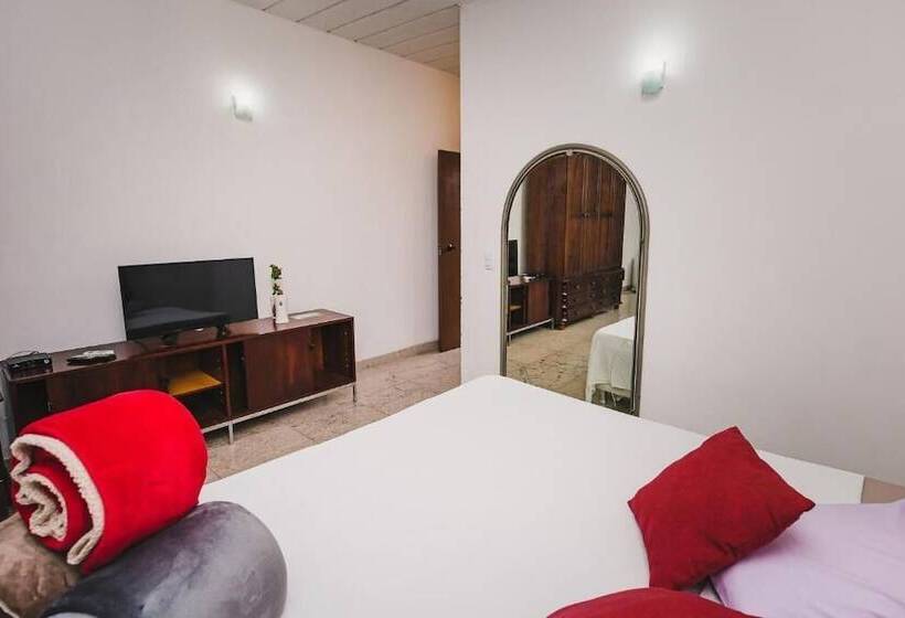 חדר דלוקס, Suítes E Flats E Ponto