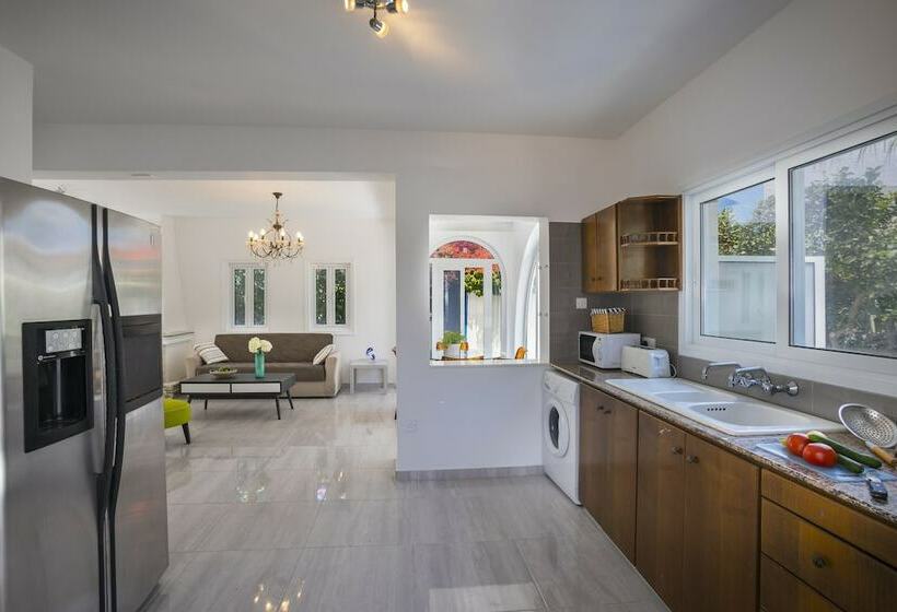 Villa 2 Quartos, Protaras Villa Delphini