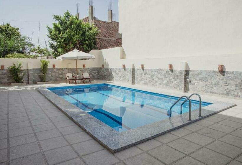 발코니 스탠다드 싱글 룸, Senmut Luxory Rooms