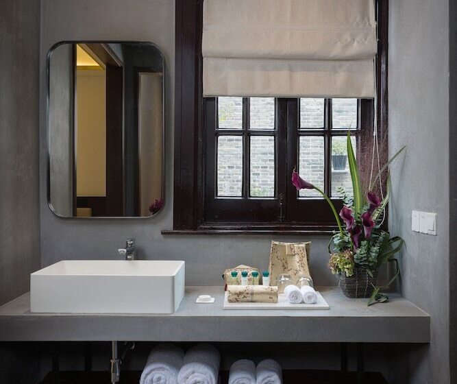 Quarto Superior, 青乐酒店