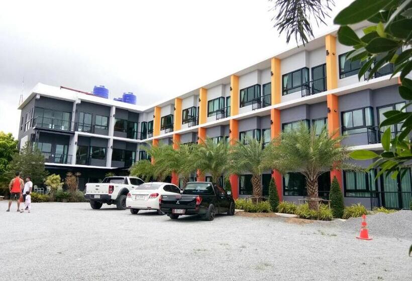 디럭스 룸, Sor Kor Sor Resort