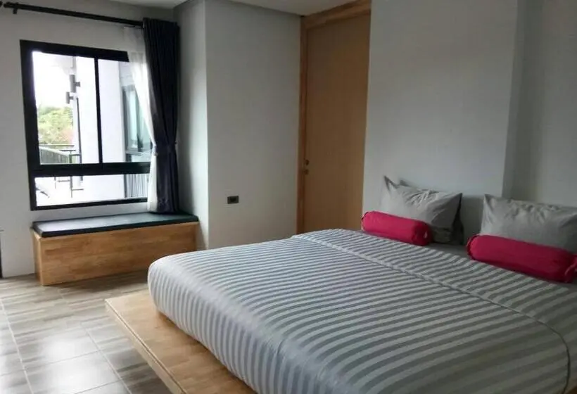 اتاق استاندارد چهار تخته, Sor Kor Sor Resort