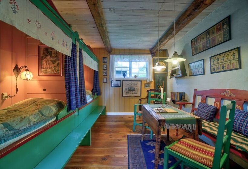 标准间, Svostrup Kro