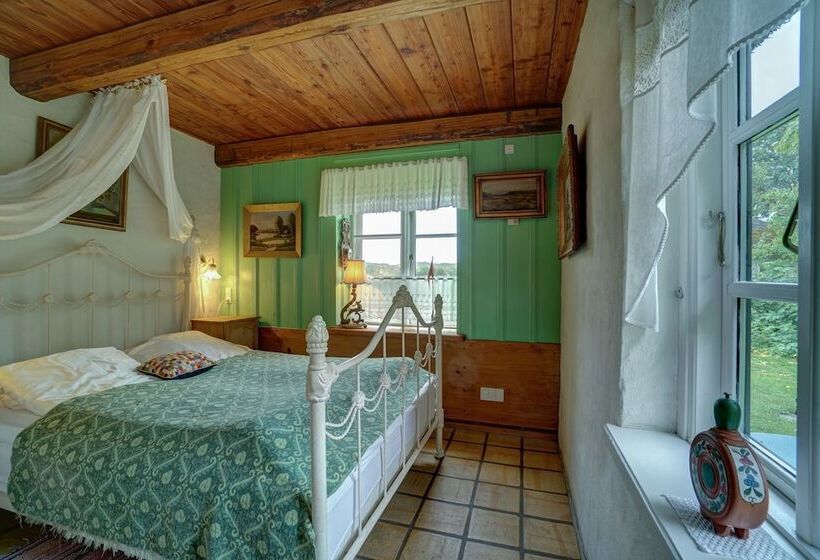 标准间, Svostrup Kro