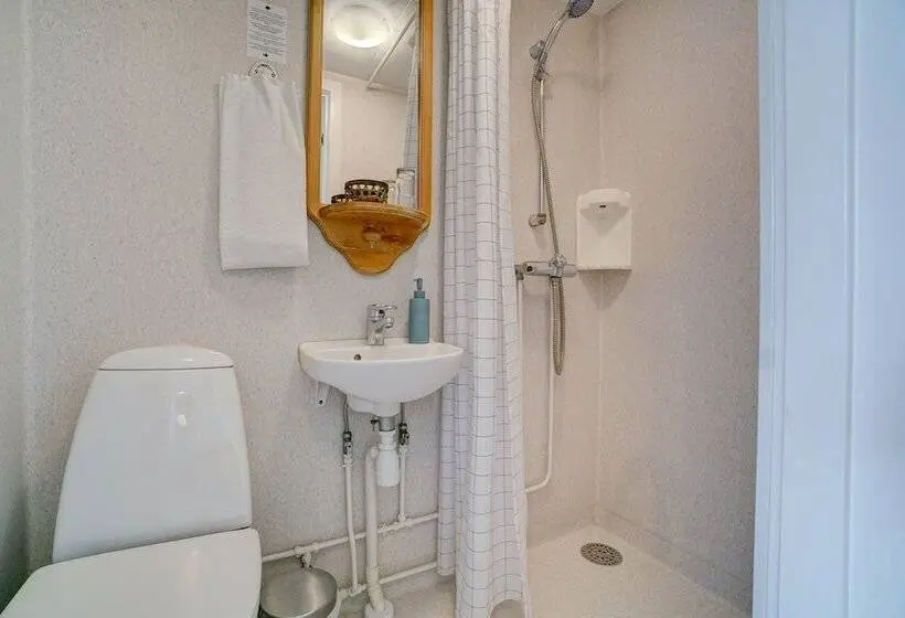 Cameră Standard Individuală, Svostrup Kro