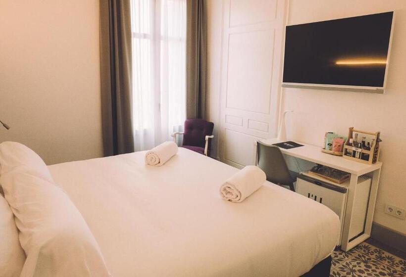 标准间, Et Casa Padró