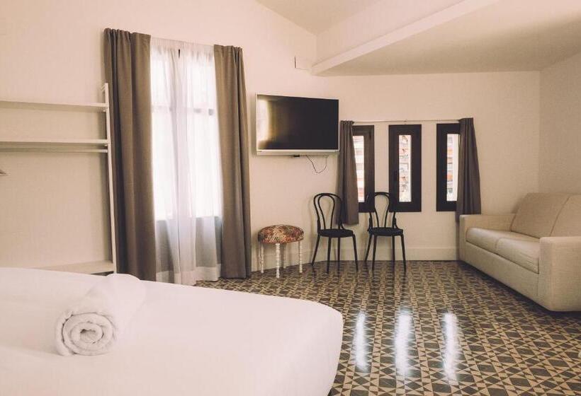 标准工作室, Et Casa Padró