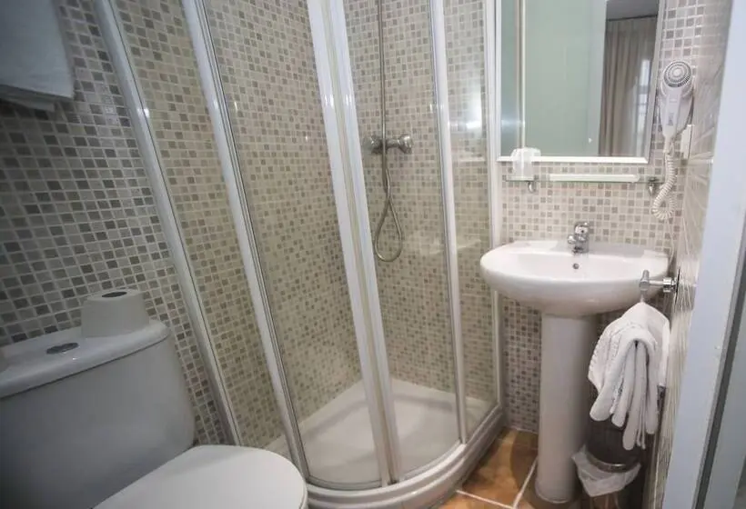 Standardzimmer Doppelbett Stadtblick, Hostal Centro