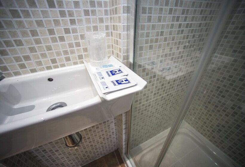 اتاق استاندارد با چشم‌انداز شهر, Hostal Centro