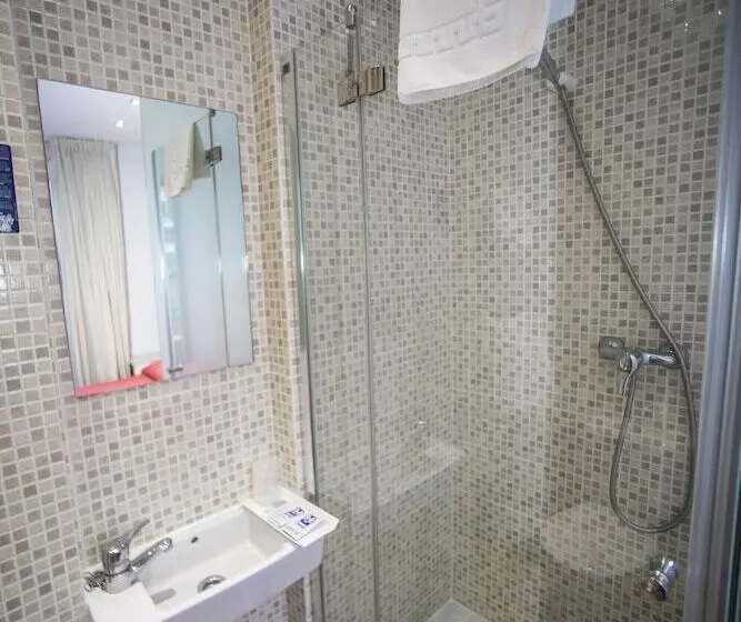 Standardzimmer Stadtblick, Hostal Centro