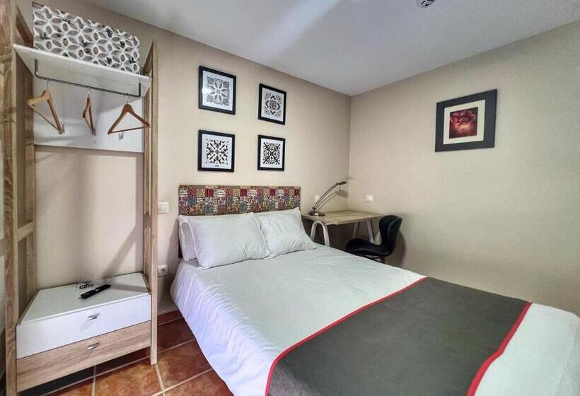 اتاق استاندارد, Hostal La Colmena