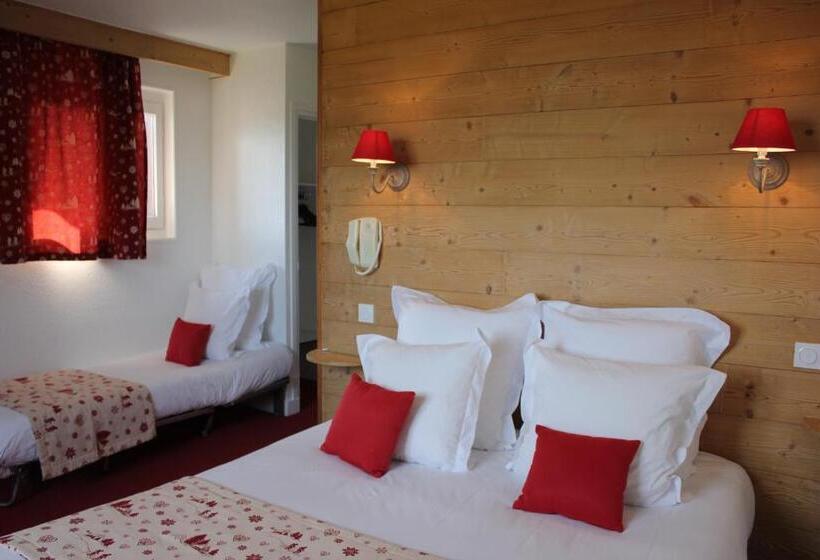 اتاق استاندارد سه نفره, Hôtel Les Charmilles