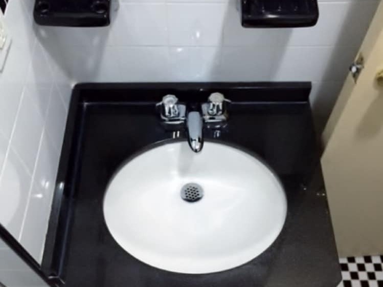 اتاق استاندارد, St Marks