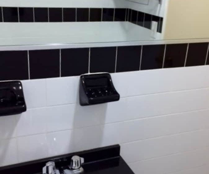 اتاق استاندارد, St Marks