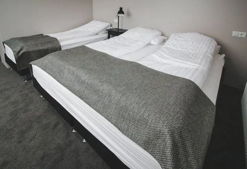 اتاق استاندارد سه نفره, Bella Apartments & Rooms