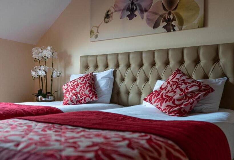 Pokój Standard, Brogans Bar &