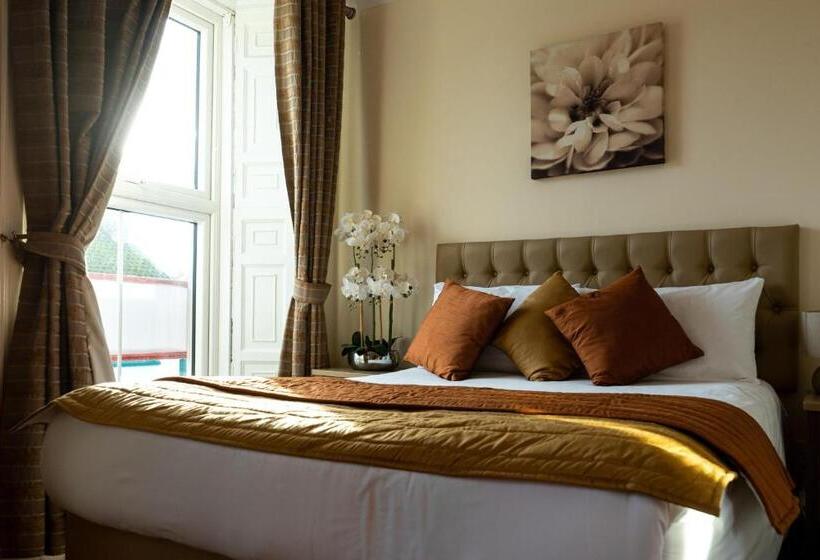 Pokój Basic, Brogans Bar &